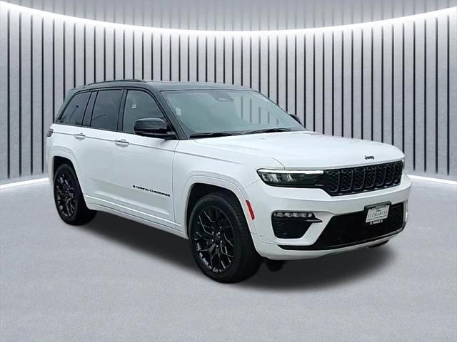 2025 Jeep Grand Cherokee GRAND CHEROKEE SUMMIT RESERVE 4X4