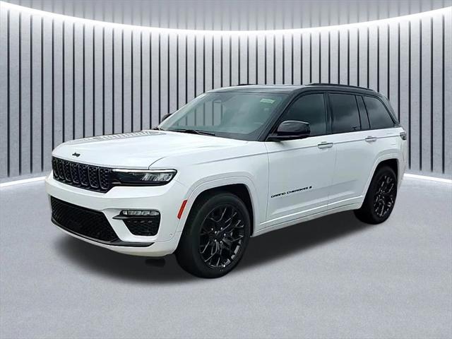 2025 Jeep Grand Cherokee GRAND CHEROKEE SUMMIT RESERVE 4X4