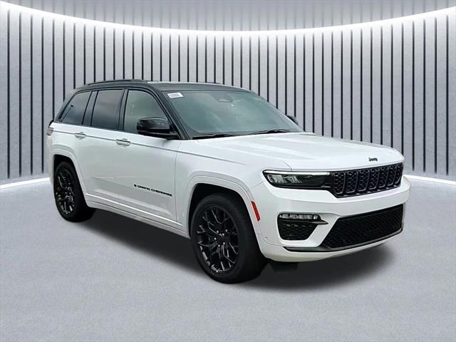 2025 Jeep Grand Cherokee GRAND CHEROKEE SUMMIT RESERVE 4X4