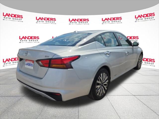 2023 Nissan Altima SV FWD