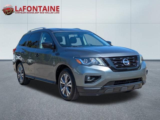2019 Nissan Pathfinder SL