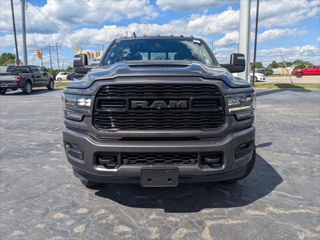 2023 RAM 3500 Limited Crew Cab 4x4 64 Box