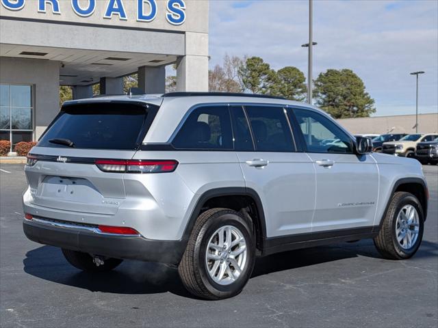 2024 Jeep Grand Cherokee Laredo X 4x4