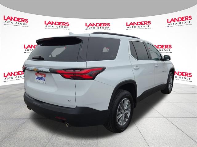 2023 Chevrolet Traverse FWD LT Cloth