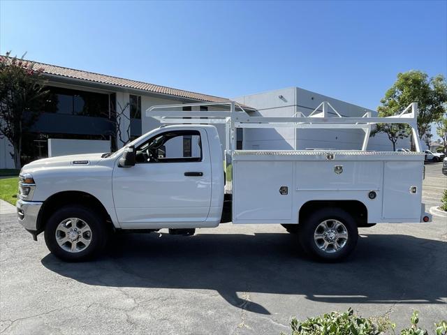 2025 RAM Ram 3500 Chassis Cab RAM 3500 TRADESMAN CHASSIS REGULAR CAB 4X2 60 CA 2025 RAM Ram 3500 Chassis Cab RAM 3500 TRADESMAN CHASSIS REGULAR CAB 4X2 60 CA