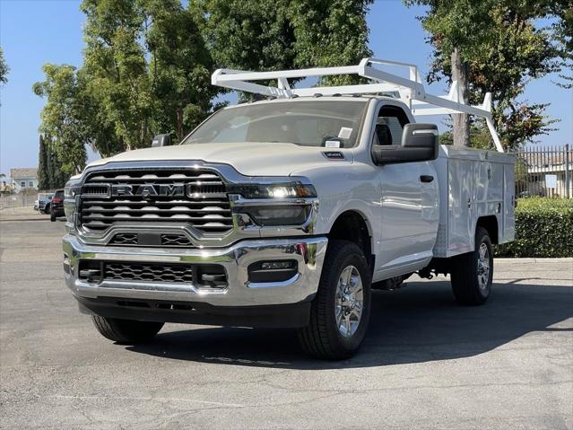 2025 RAM Ram 3500 Chassis Cab RAM 3500 TRADESMAN CHASSIS REGULAR CAB 4X2 60 CA