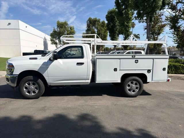 2025 RAM Ram 3500 Chassis Cab RAM 3500 TRADESMAN CHASSIS REGULAR CAB 4X2 60 CA 2025 RAM Ram 3500 Chassis Cab RAM 3500 TRADESMAN CHASSIS REGULAR CAB 4X2 60 CA