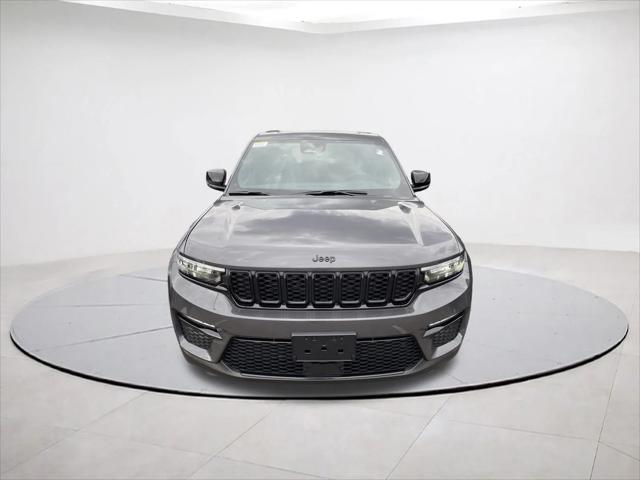 2025 Jeep Grand Cherokee GRAND CHEROKEE LIMITED 4X4 2025 Jeep Grand Cherokee GRAND CHEROKEE LIMITED 4X4