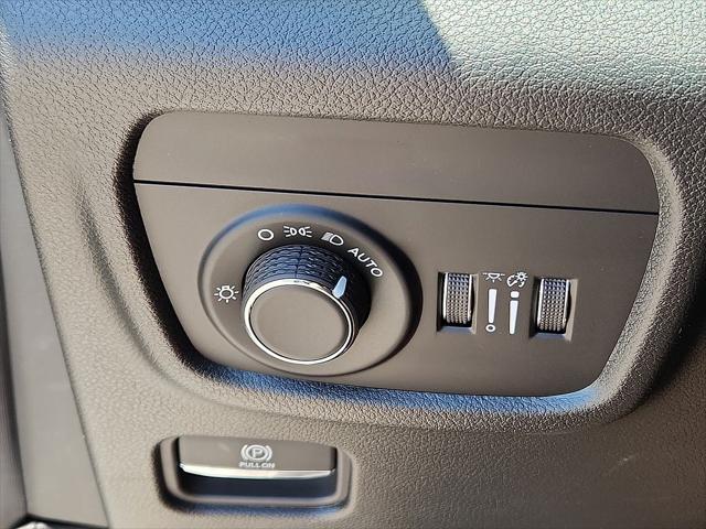 2025 Jeep Grand Cherokee L Laredo X 4x4