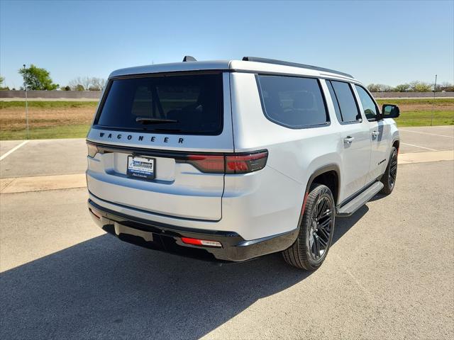 2025 Jeep Wagoneer Series II Carbide 4x4
