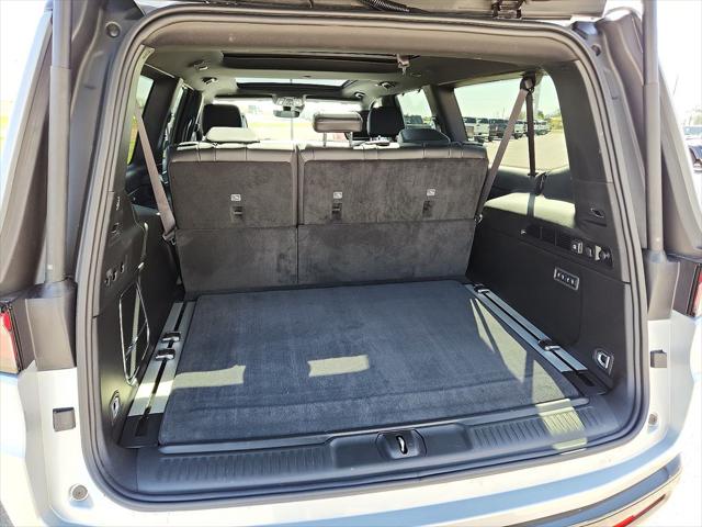 2025 Jeep Wagoneer Series II Carbide 4x4