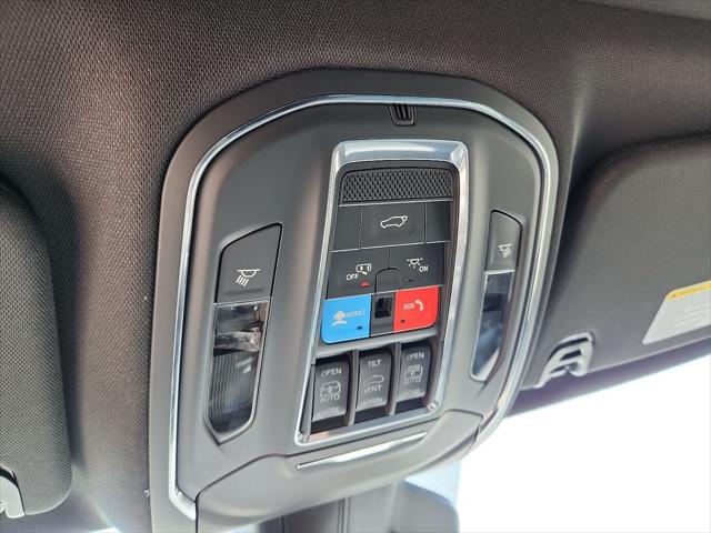 2025 Jeep Wagoneer Series II Carbide 4x4
