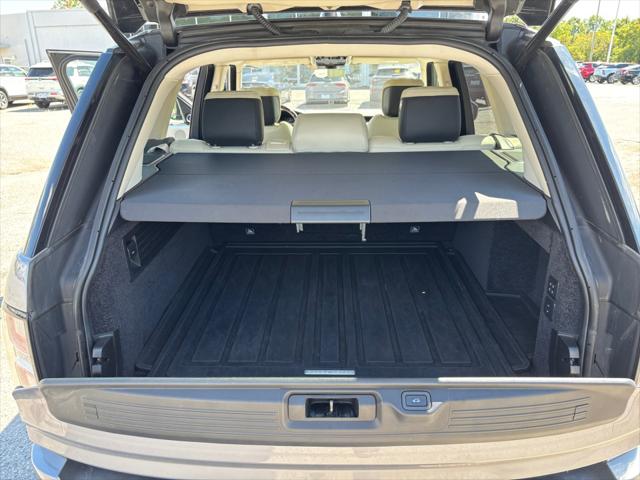 2022 Land Rover Range Rover Westminster