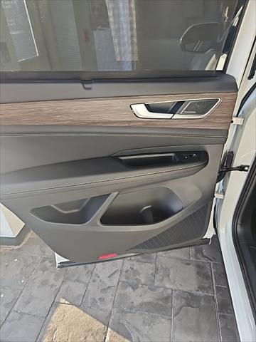 2026 Volkswagen Atlas SEL Premium R-Line