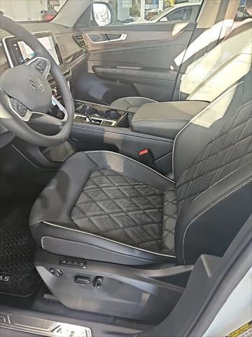 2026 Volkswagen Atlas SEL Premium R-Line