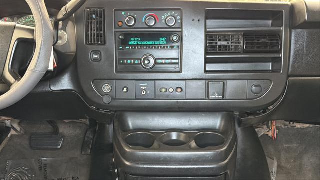 2016 Chevrolet Express LT