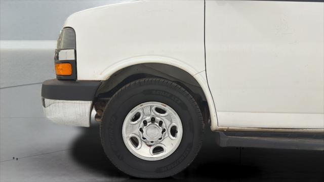 2016 Chevrolet Express LT