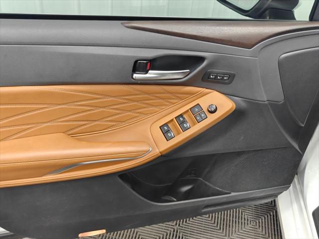 2020 Toyota Avalon Hybrid Limited