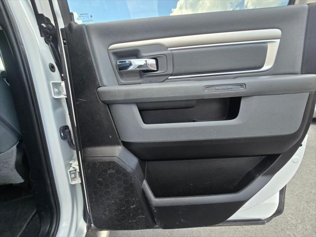 2019 Ram 1500 Classic Big Horn Crew Cab 4x4 6'4" Box