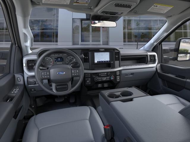 2025 Ford F-550 XL