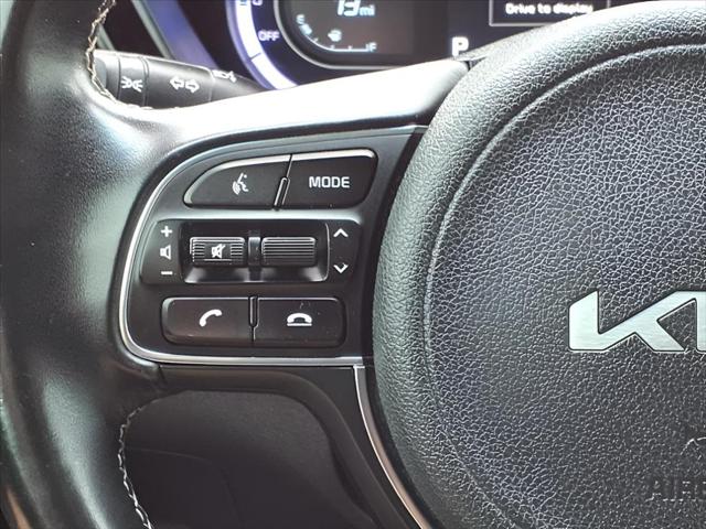 2022 Kia Niro LXS