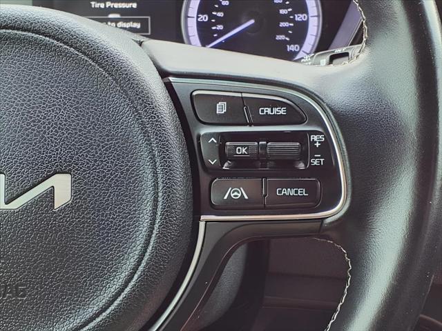 2022 Kia Niro LXS