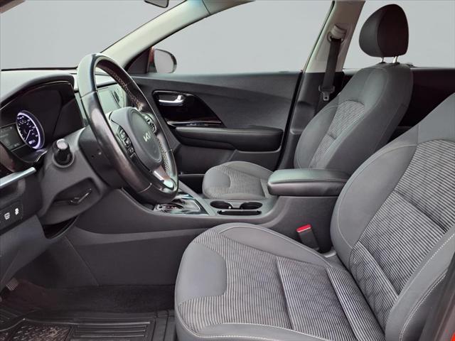 2022 Kia Niro LXS