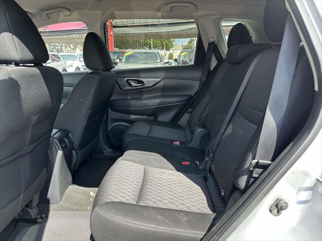 2018 Nissan Rogue SV [15]