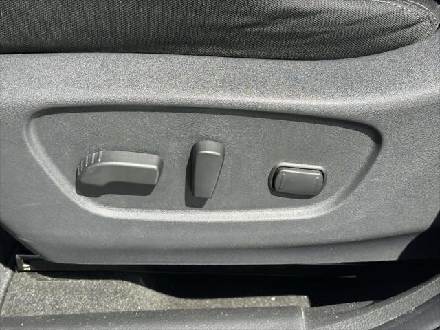 2018 Nissan Rogue SV [19]