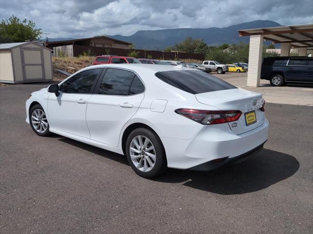 2022 Toyota Camry LE