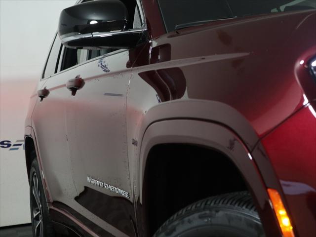 2025 Jeep Grand Cherokee GRAND CHEROKEE L OVERLAND 4X4 2025 Jeep Grand Cherokee GRAND CHEROKEE L OVERLAND 4X4