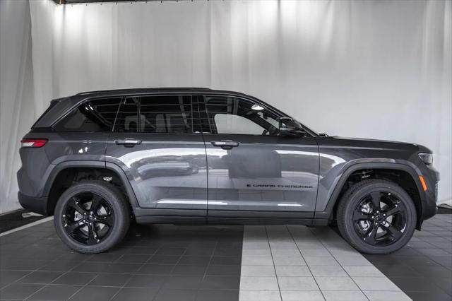 2025 Jeep Grand Cherokee GRAND CHEROKEE ALTITUDE X 4X4
