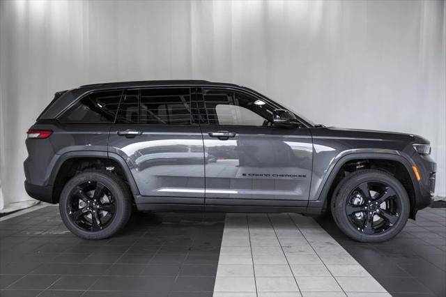 2025 Jeep Grand Cherokee GRAND CHEROKEE ALTITUDE X 4X4