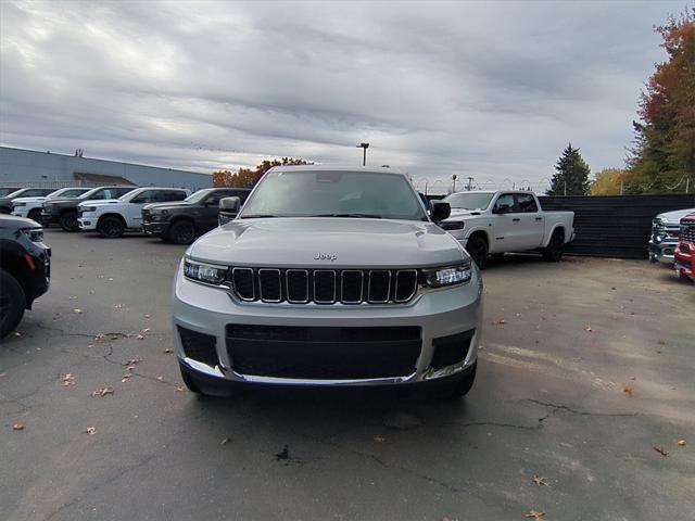 2025 Jeep Grand Cherokee GRAND CHEROKEE L LAREDO X 4X4 2025 Jeep Grand Cherokee GRAND CHEROKEE L LAREDO X 4X4