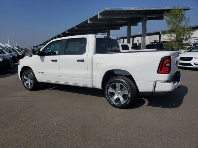 2025 RAM 1500 Tradesman Crew Cab 4x4 57 Box