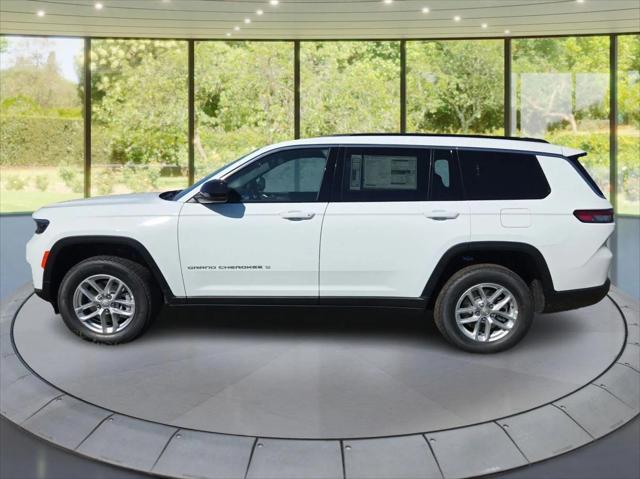 2025 Jeep Grand Cherokee Laredo X 4x4