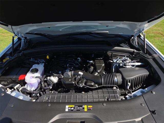 2025 Jeep Grand Cherokee Laredo X 4x4