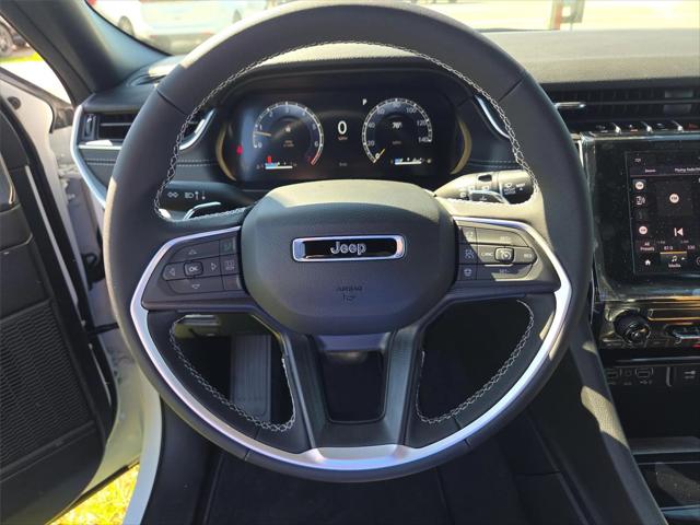 2025 Jeep Grand Cherokee Laredo X 4x4