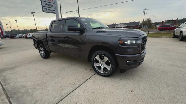 2025 RAM Ram 1500 RAM 1500 TRADESMAN CREW CAB 4X2 57 BOX