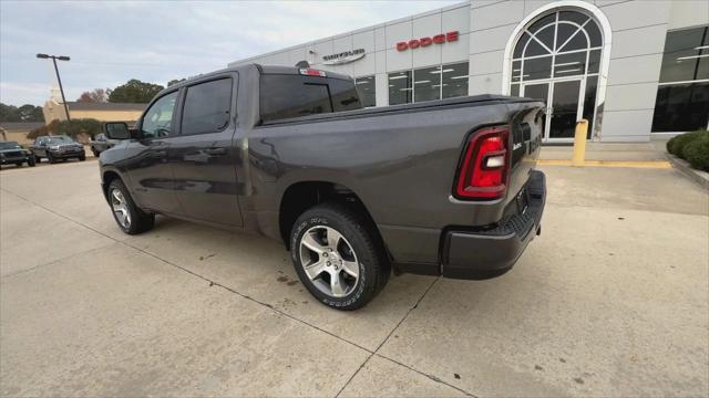 2025 Ram 1500 Tradesman Crew Cab 4x2 5'7" Box