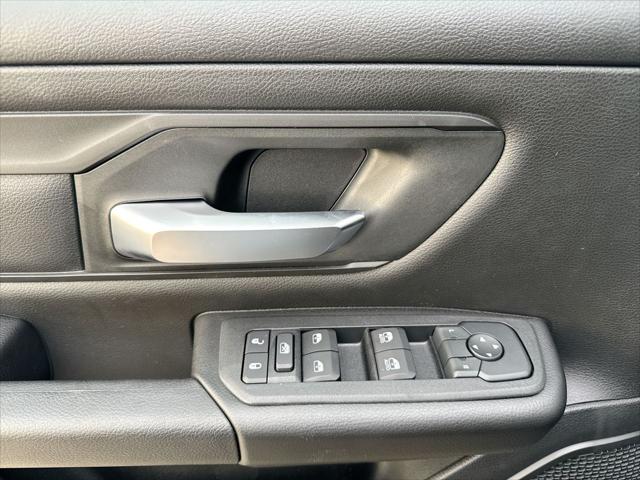 2025 Ram 1500 Tradesman Crew Cab 4x2 5'7" Box