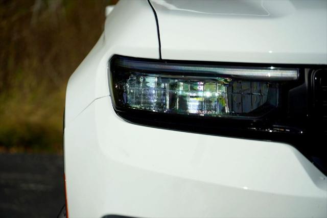 2025 Jeep Grand Cherokee GRAND CHEROKEE ALTITUDE X 4X2 2025 Jeep Grand Cherokee GRAND CHEROKEE ALTITUDE X 4X2