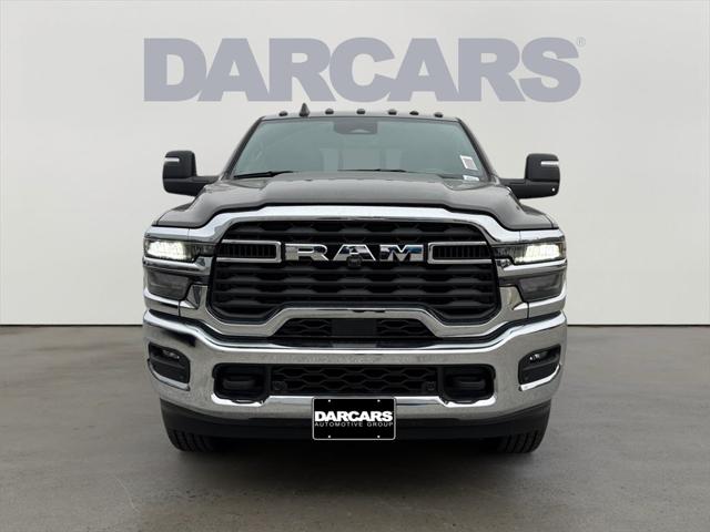 2026 RAM Ram 2500 RAM 2500 TRADESMAN CREW CAB 4X4 64 BOX
