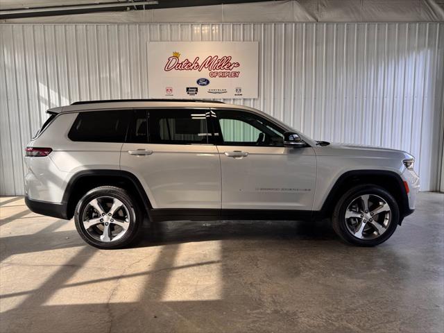 2025 Jeep Grand Cherokee GRAND CHEROKEE L LIMITED 4X4