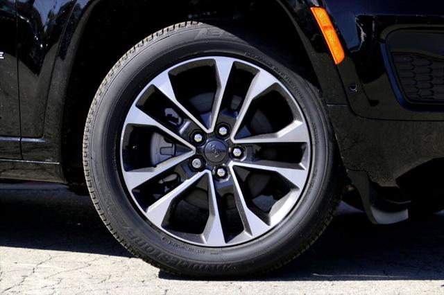 2025 Jeep Grand Cherokee GRAND CHEROKEE L OVERLAND 4X4