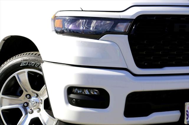 2025 RAM Ram 1500 RAM 1500 TRADESMAN CREW CAB 4X2 57 BOX 2025 RAM Ram 1500 RAM 1500 TRADESMAN CREW CAB 4X2 57 BOX