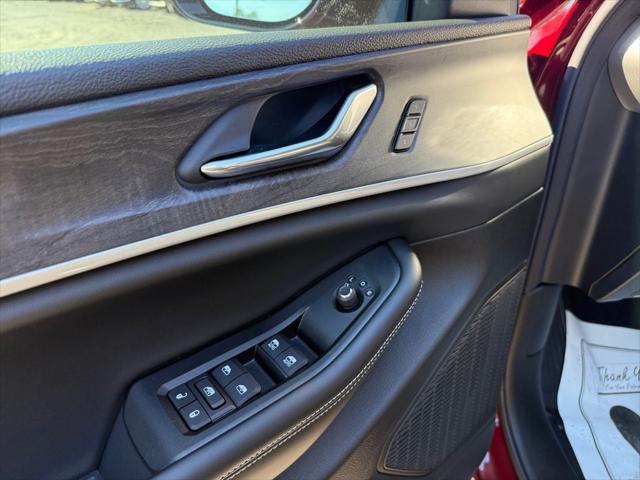 2025 Jeep Grand Cherokee Limited 4x4