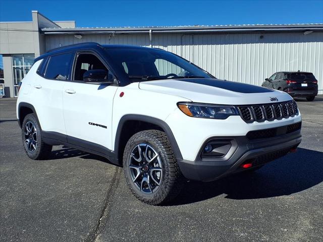 2026 Jeep Compass COMPASS TRAILHAWK 4X4