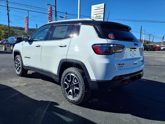 2026 Jeep Compass COMPASS TRAILHAWK 4X4