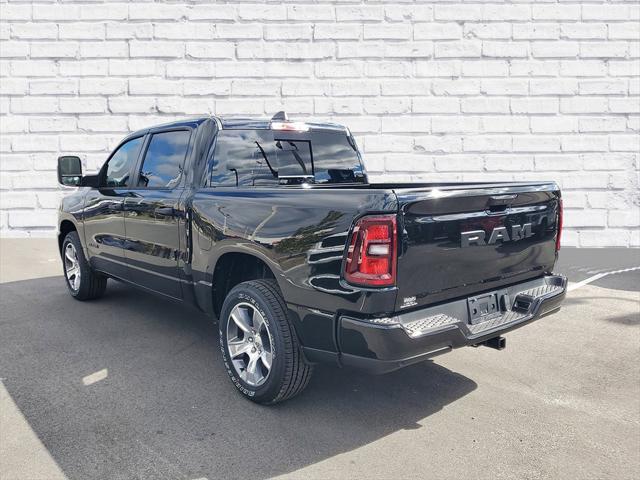 2025 RAM Ram 1500 RAM 1500 TRADESMAN CREW CAB 4X2 57 BOX 2025 RAM Ram 1500 RAM 1500 TRADESMAN CREW CAB 4X2 57 BOX
